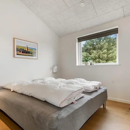 New House With Spa, Sauna & Dune Views Sj295